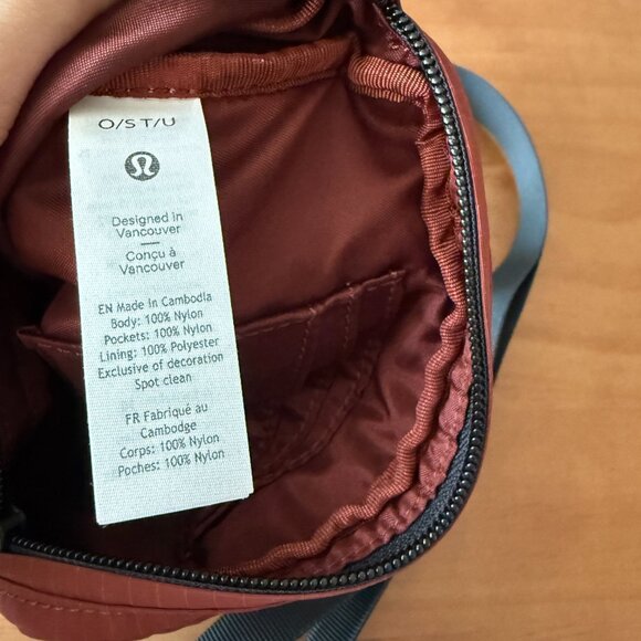 Lululemon Belt Bags & Waist Packs - Picture 4 of 4